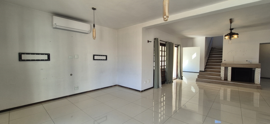 5 Bedroom Property for Sale in Steiltes Mpumalanga