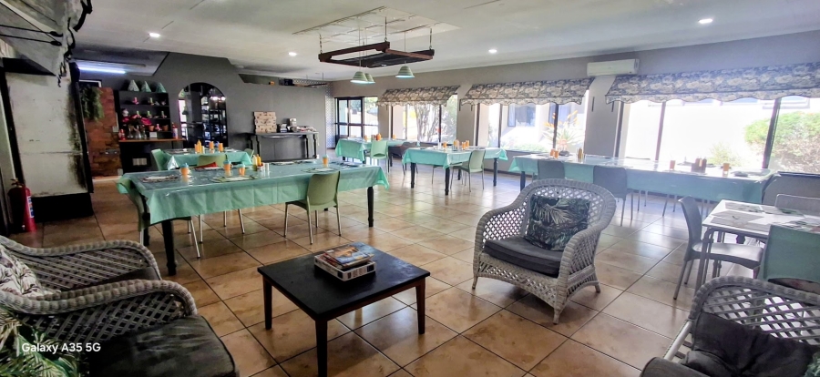 1 Bedroom Property for Sale in West Acres Ext 15 Mpumalanga