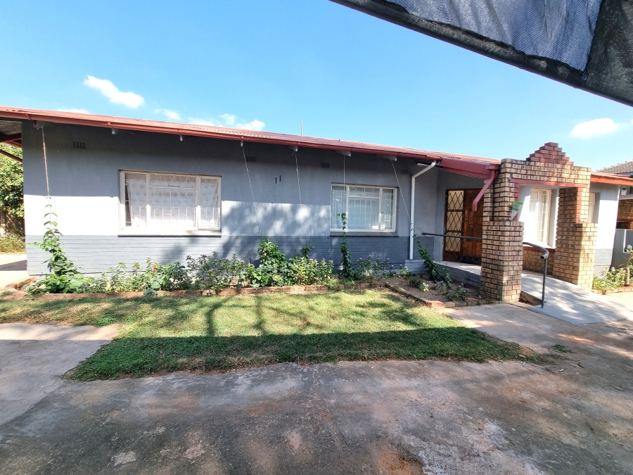 3 Bedroom Property for Sale in Nelspruit Ext 2 Mpumalanga