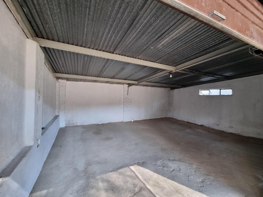 3 Bedroom Property for Sale in Nelspruit Ext 2 Mpumalanga
