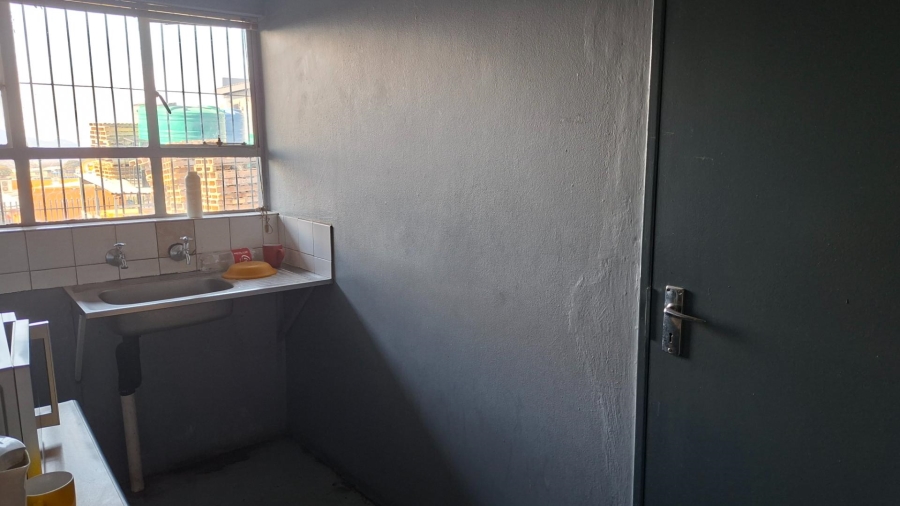 To Let Commercial Property for Rent in Nelspruit Mpumalanga