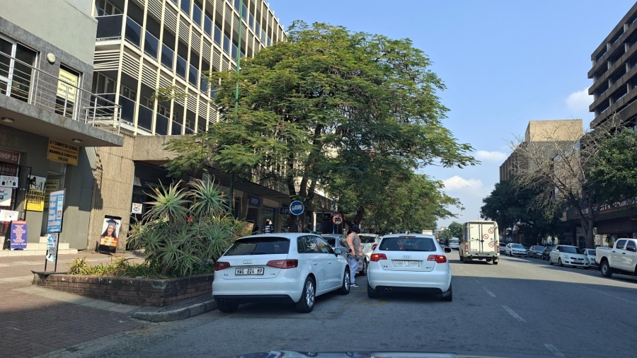 To Let Commercial Property for Rent in Nelspruit Mpumalanga