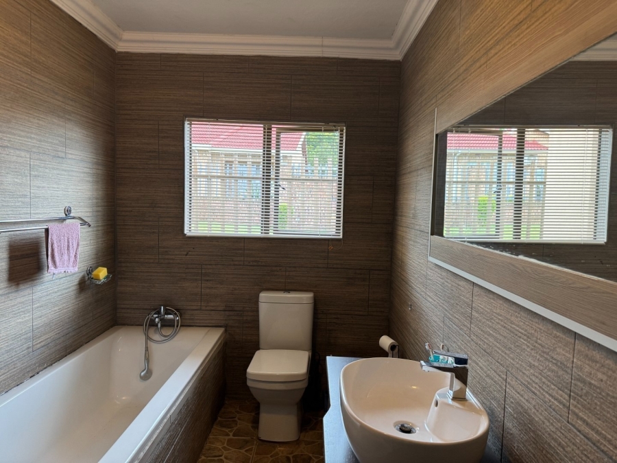 3 Bedroom Property for Sale in White River Ext 49 Mpumalanga