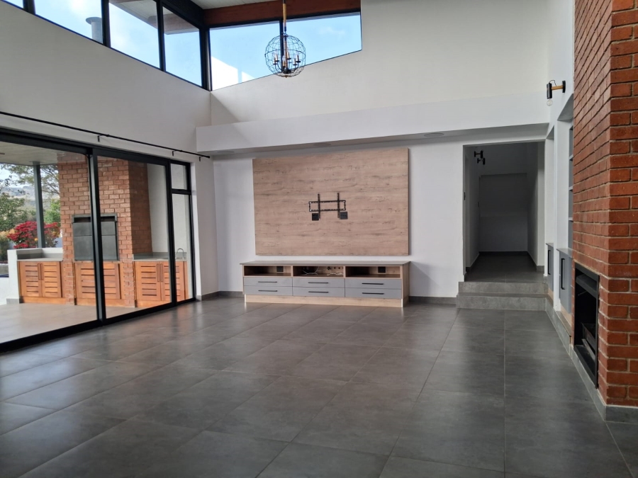 4 Bedroom Property for Sale in The Rest Nature Estate Mpumalanga