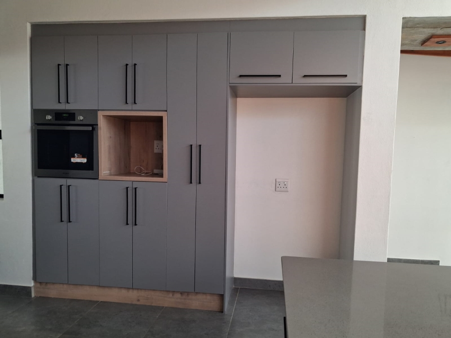 4 Bedroom Property for Sale in The Rest Nature Estate Mpumalanga