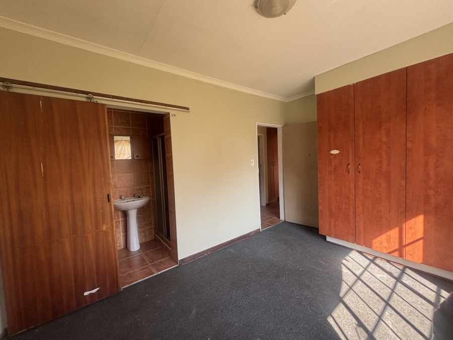 To Let 2 Bedroom Property for Rent in Reyno Ridge Mpumalanga