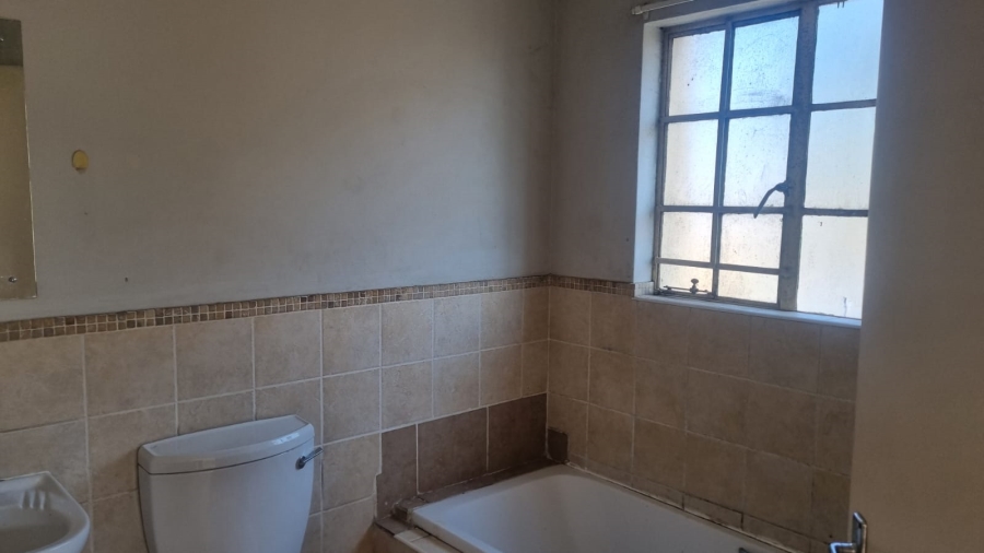 To Let 2 Bedroom Property for Rent in Reyno Ridge Mpumalanga