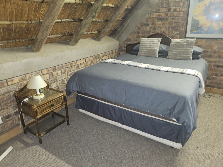 6 Bedroom Property for Sale in Marloth Park Mpumalanga