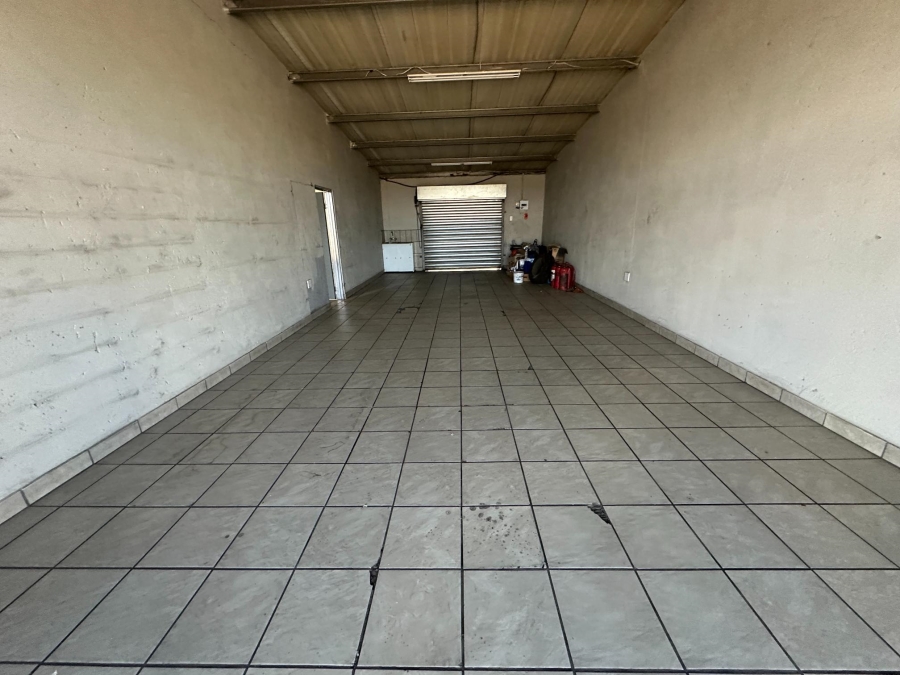 To Let Commercial Property for Rent in Naaupoort Mpumalanga