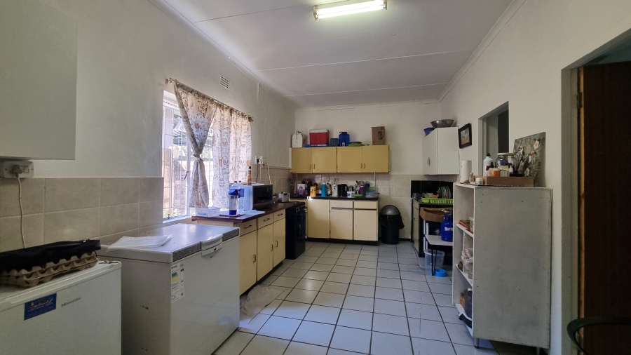 5 Bedroom Property for Sale in Nelspruit Ext 2 Mpumalanga
