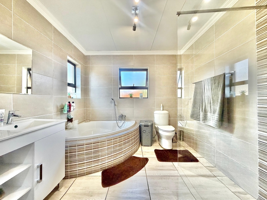 3 Bedroom Property for Sale in Secunda Mpumalanga