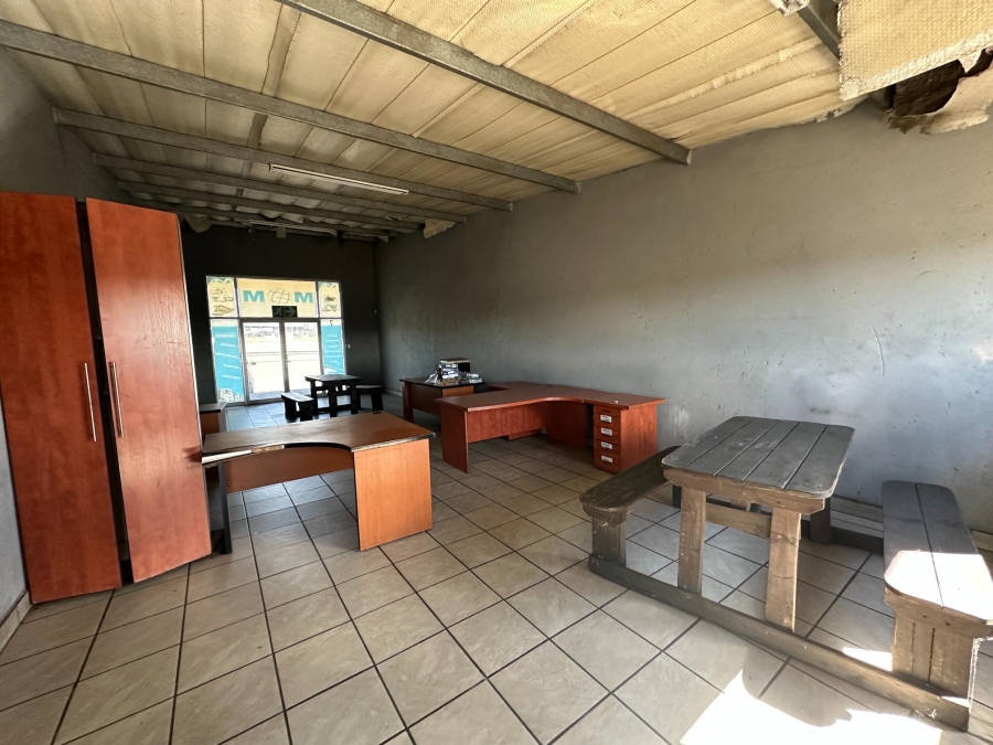 To Let Commercial Property for Rent in Naaupoort Mpumalanga