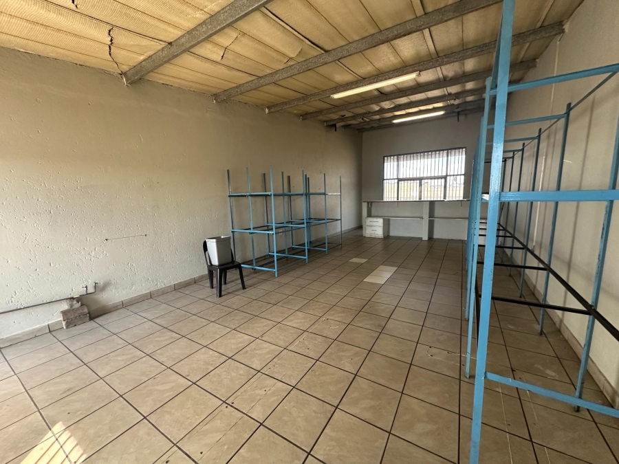 To Let Commercial Property for Rent in Naaupoort Mpumalanga