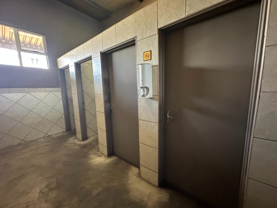 To Let Commercial Property for Rent in Naaupoort Mpumalanga