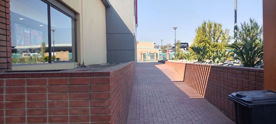 To Let Commercial Property for Rent in Nelspruit Mpumalanga