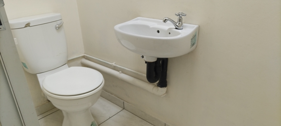 To Let Commercial Property for Rent in Nelspruit Mpumalanga