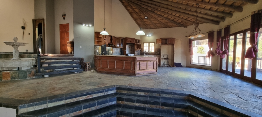 8 Bedroom Property for Sale in Nelspruit Rural Mpumalanga