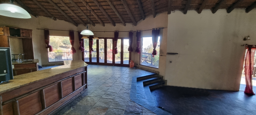 8 Bedroom Property for Sale in Nelspruit Rural Mpumalanga