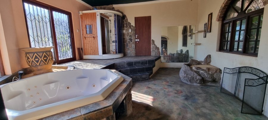 8 Bedroom Property for Sale in Nelspruit Rural Mpumalanga