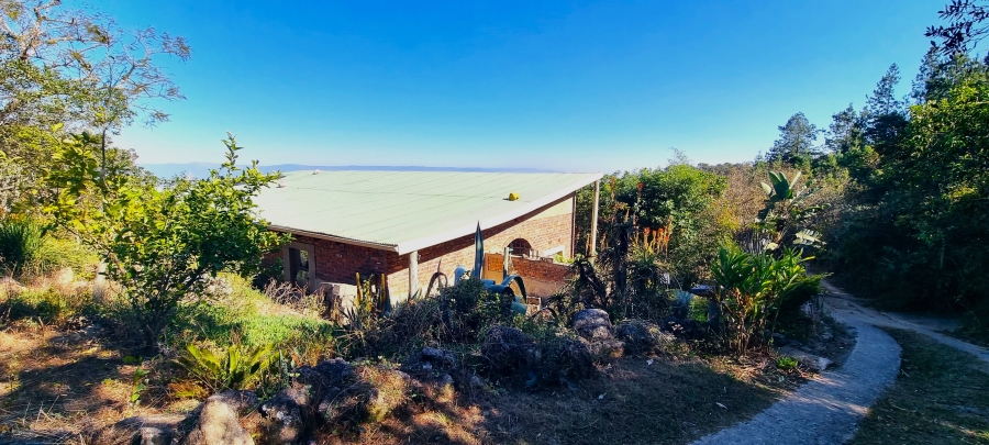 8 Bedroom Property for Sale in Nelspruit Rural Mpumalanga