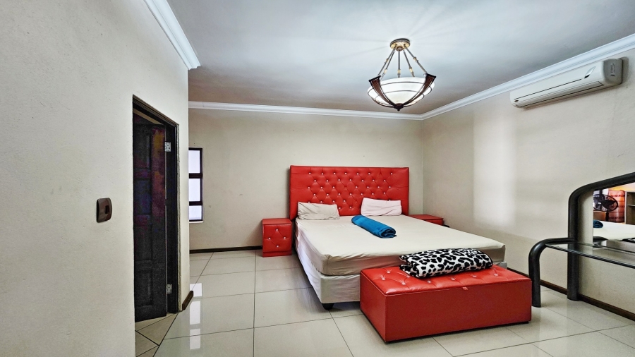 4 Bedroom Property for Sale in Malelane Mpumalanga