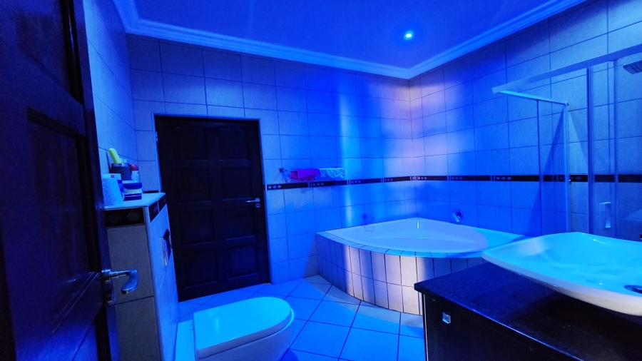 4 Bedroom Property for Sale in Malelane Mpumalanga