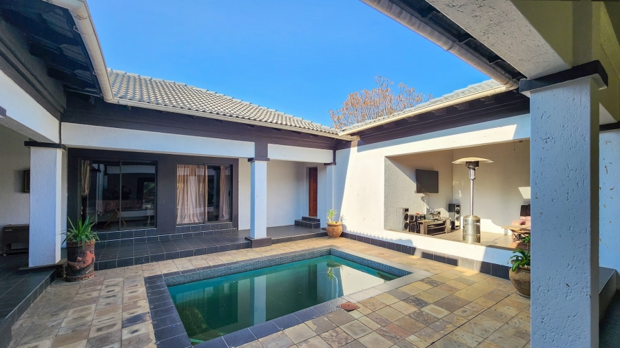 4 Bedroom Property for Sale in Malelane Mpumalanga