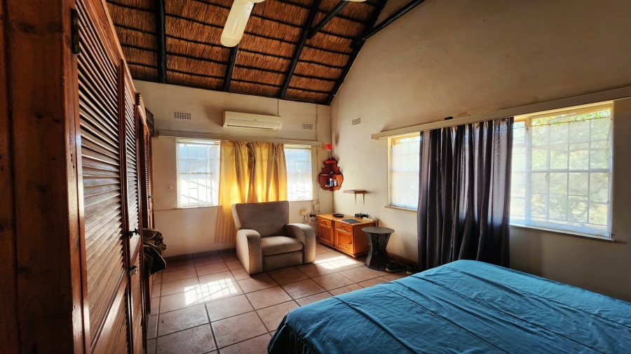 2 Bedroom Property for Sale in Marloth Park Mpumalanga