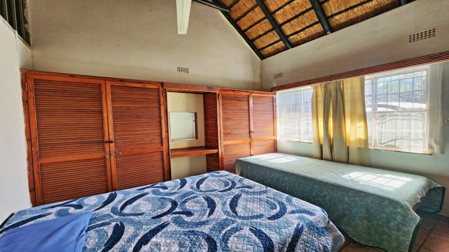 2 Bedroom Property for Sale in Marloth Park Mpumalanga