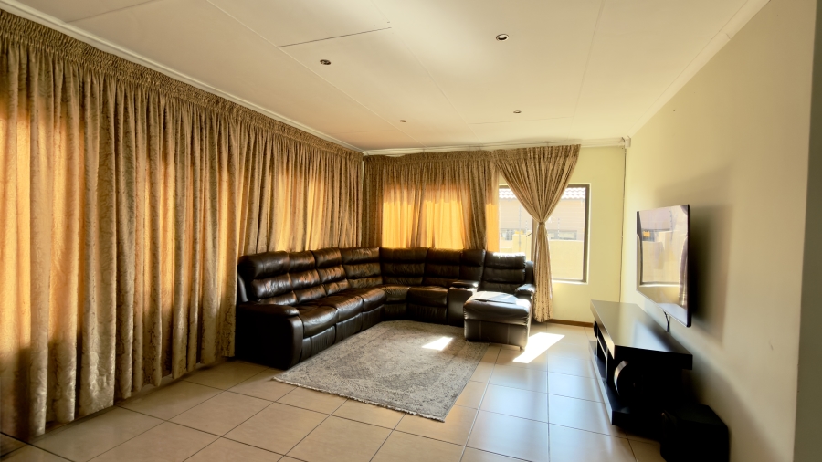 3 Bedroom Property for Sale in Noordrand Mpumalanga