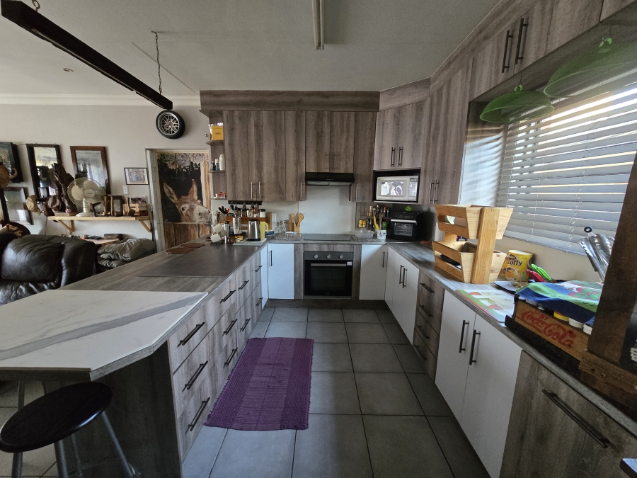 3 Bedroom Property for Sale in Middelburg Central Mpumalanga