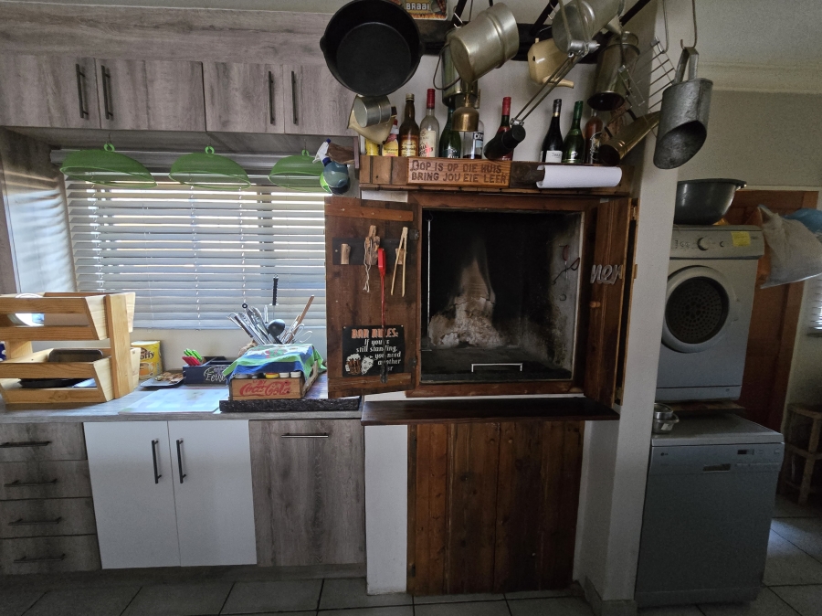 3 Bedroom Property for Sale in Middelburg Central Mpumalanga