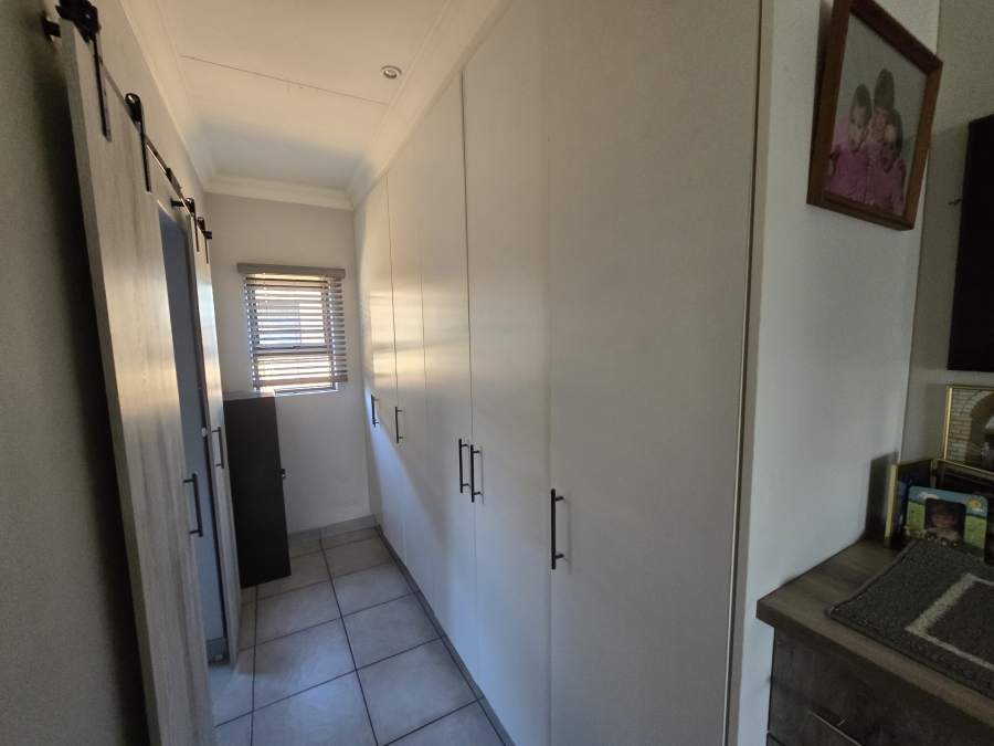 3 Bedroom Property for Sale in Middelburg Central Mpumalanga