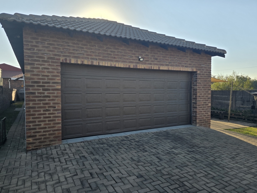 3 Bedroom Property for Sale in Middelburg Central Mpumalanga