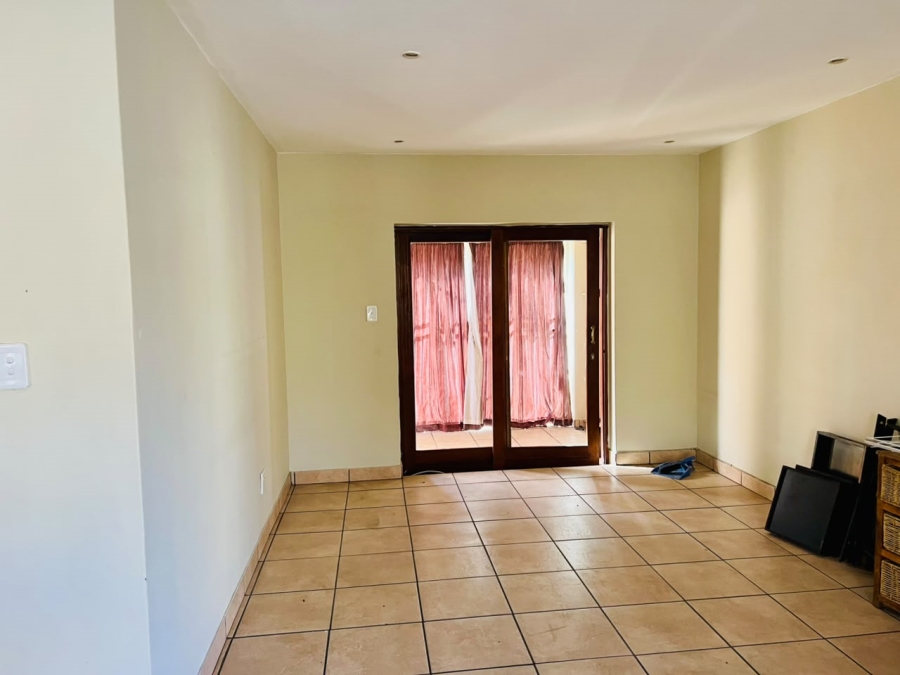To Let 2 Bedroom Property for Rent in Reyno Ridge Mpumalanga