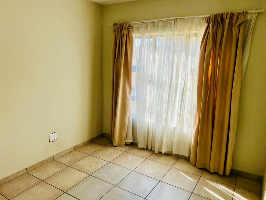 To Let 2 Bedroom Property for Rent in Reyno Ridge Mpumalanga