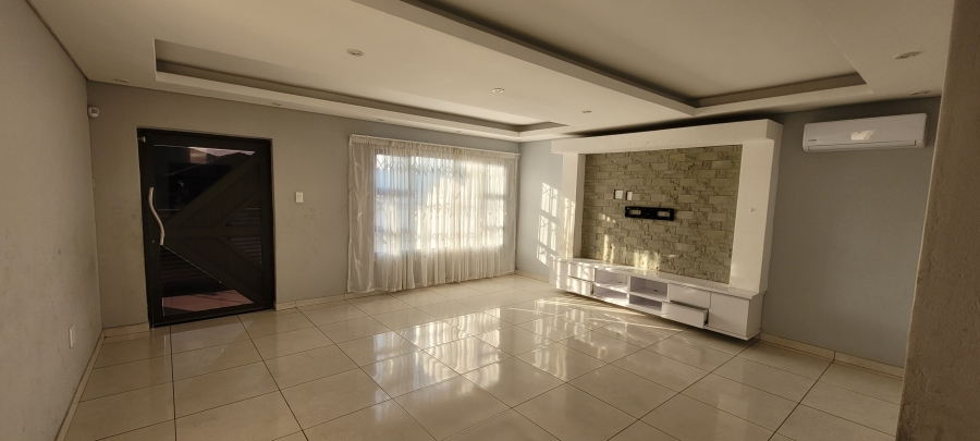 4 Bedroom Property for Sale in Aerorand Mpumalanga
