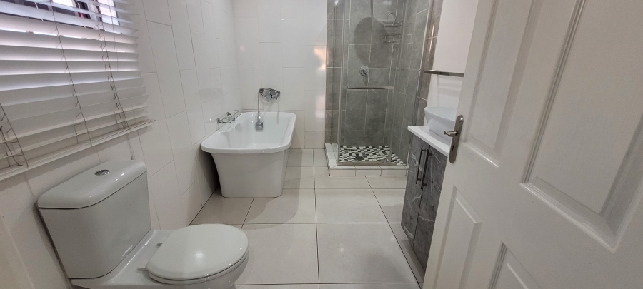 4 Bedroom Property for Sale in Aerorand Mpumalanga