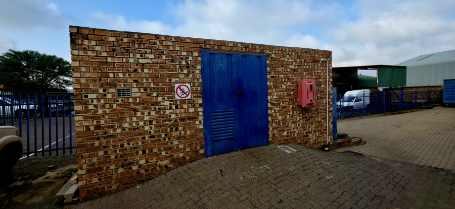 To Let Commercial Property for Rent in Klipfontein Mpumalanga