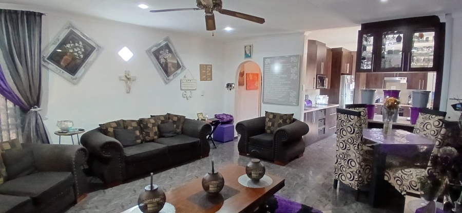 3 Bedroom Property for Sale in Reyno Ridge Mpumalanga