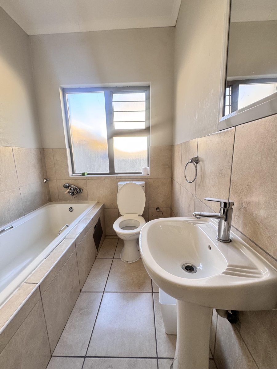 3 Bedroom Property for Sale in Dixon A H Mpumalanga
