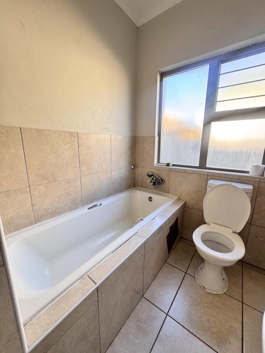 3 Bedroom Property for Sale in Dixon A H Mpumalanga