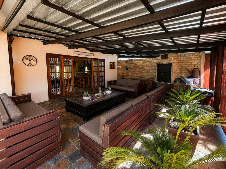 4 Bedroom Property for Sale in Secunda Mpumalanga