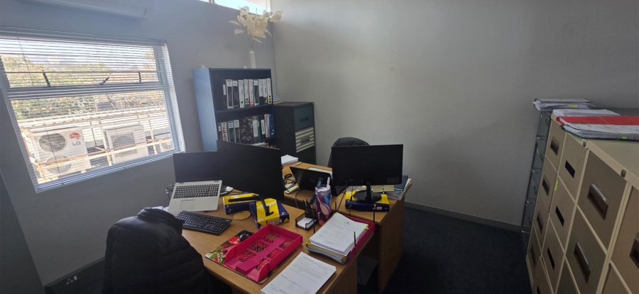 To Let Commercial Property for Rent in Nelspruit Mpumalanga