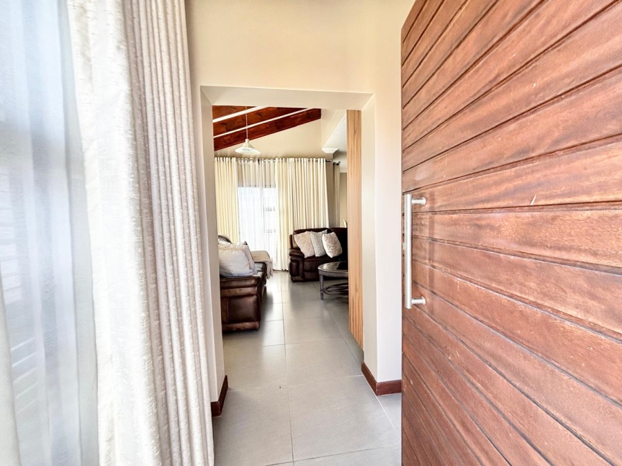 3 Bedroom Property for Sale in Terra Nova Mpumalanga