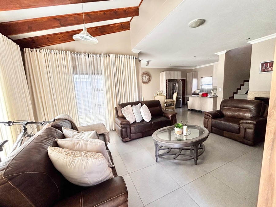 3 Bedroom Property for Sale in Terra Nova Mpumalanga