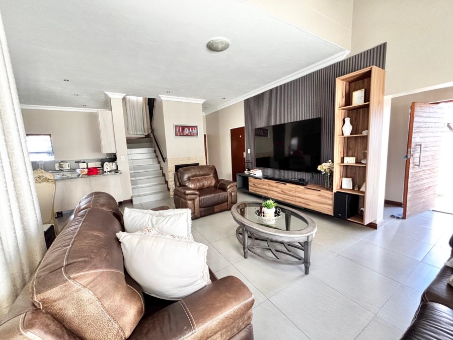 3 Bedroom Property for Sale in Terra Nova Mpumalanga