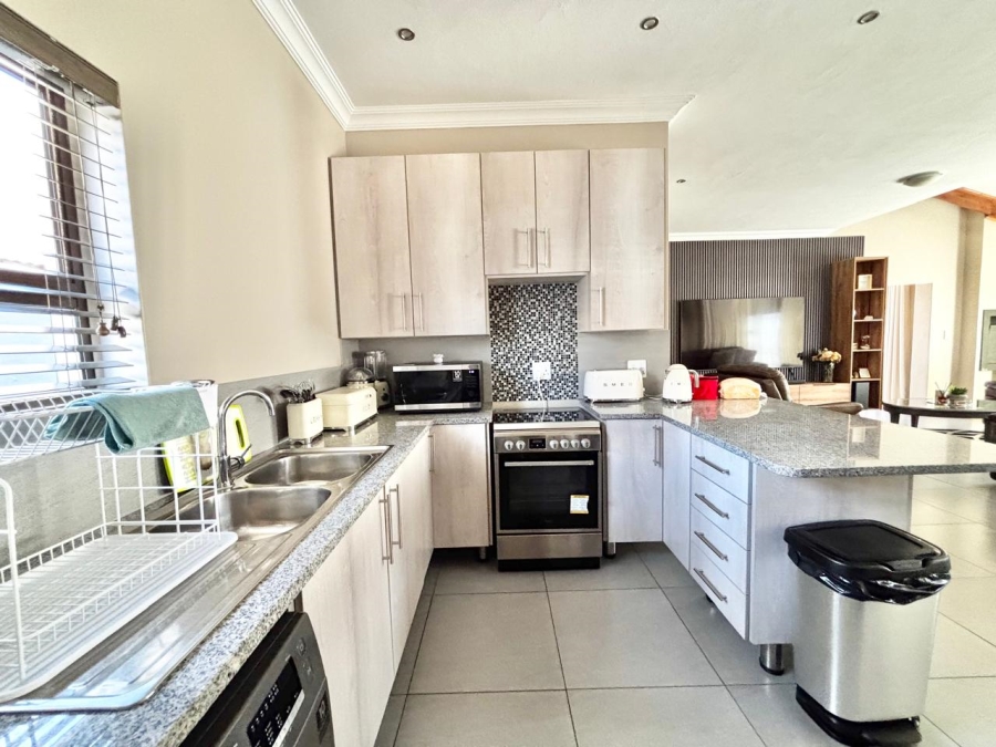 3 Bedroom Property for Sale in Terra Nova Mpumalanga