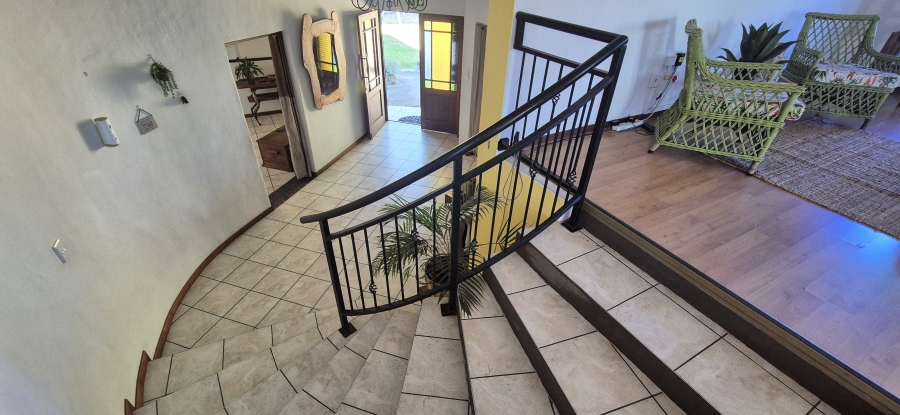 5 Bedroom Property for Sale in Nelspruit Ext 13 Mpumalanga