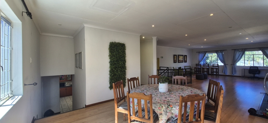 5 Bedroom Property for Sale in Nelspruit Ext 13 Mpumalanga